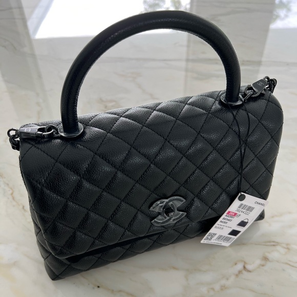 CHANEL 20A RARE BLACK ON BLACK MEDIUM FLAP BAG WITH HANDLE NWTS! - Picture 3 of 17